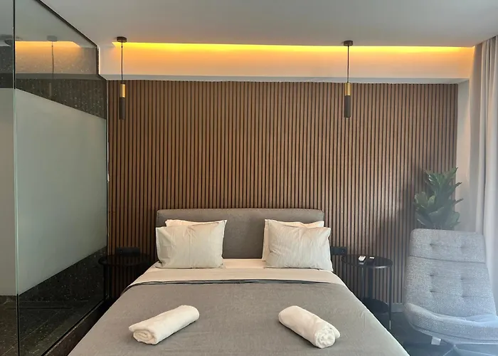 Signature Suites - Athens